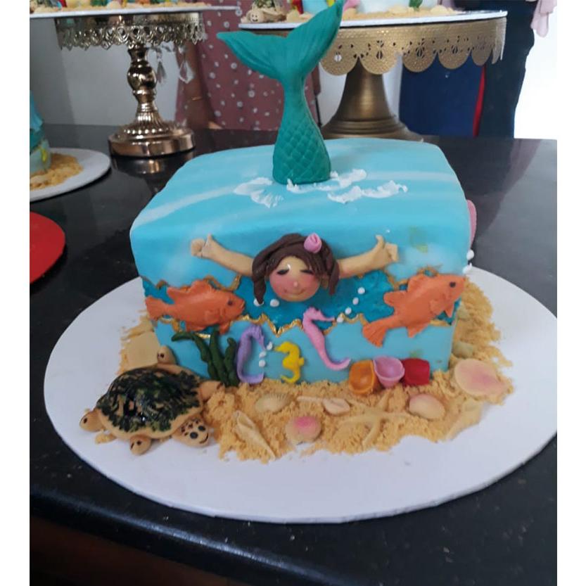 Faulty Line Sea Themed Fondant